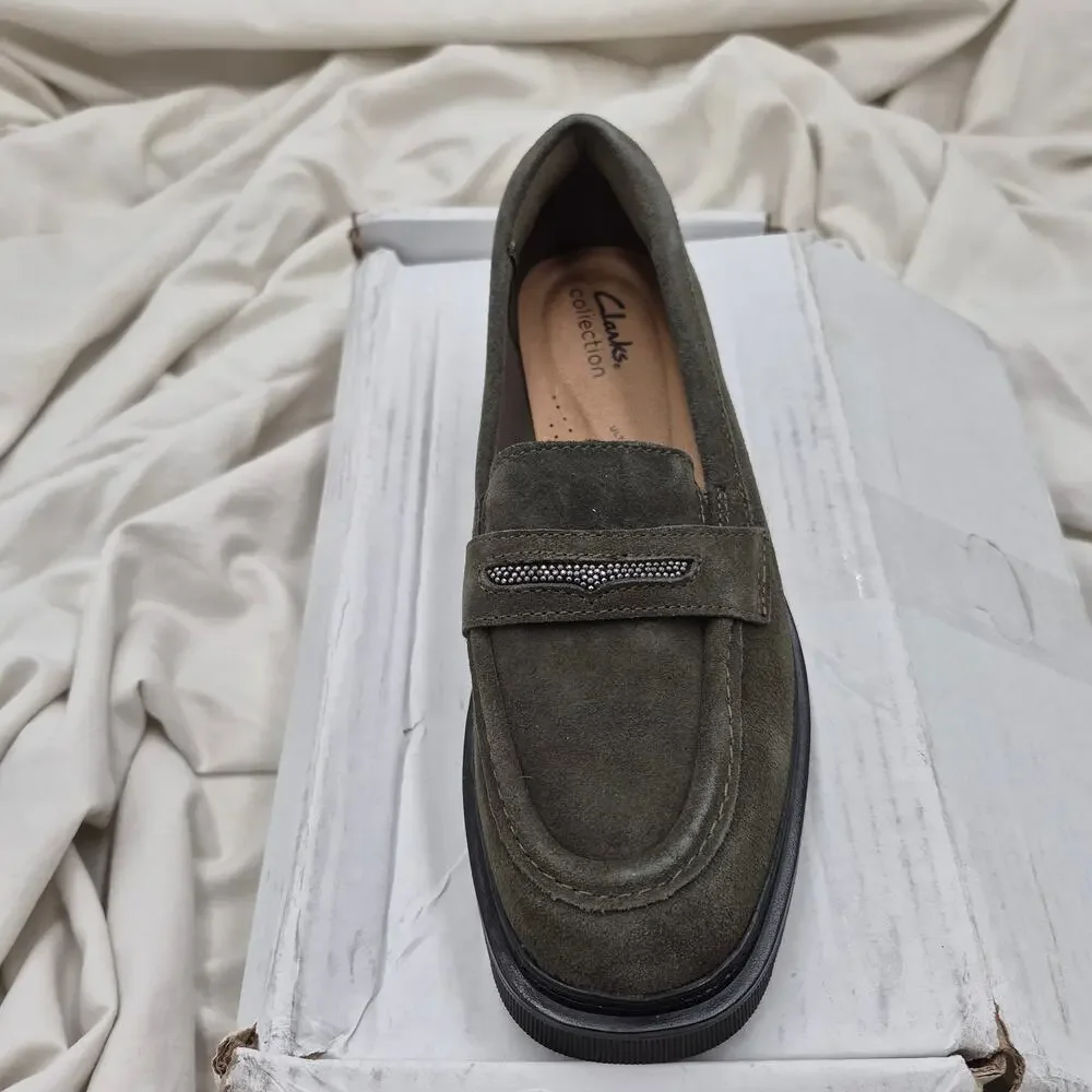 NEW Clarks Collection Lauryl Step Loafer in the Dark Olive Suede Women's size 7